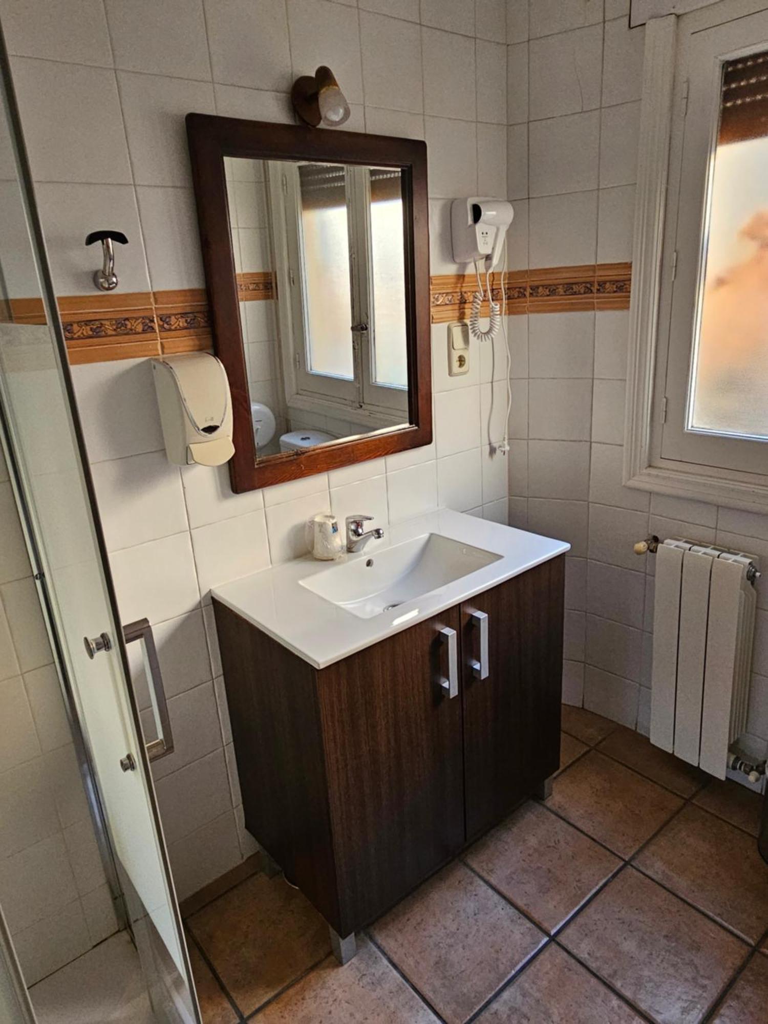 Hostal La Campana توليدو المظهر الخارجي الصورة