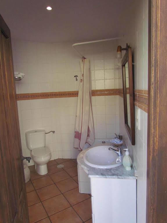 Hostal La Campana توليدو المظهر الخارجي الصورة