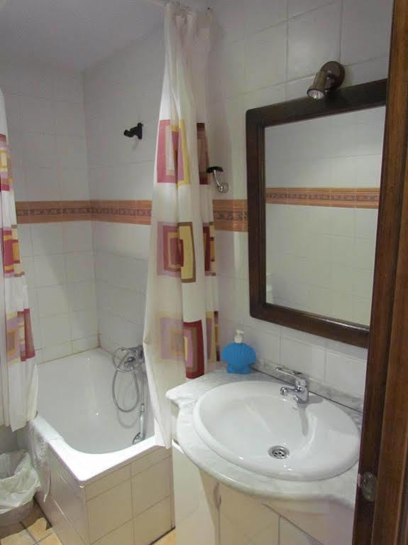 Hostal La Campana توليدو المظهر الخارجي الصورة