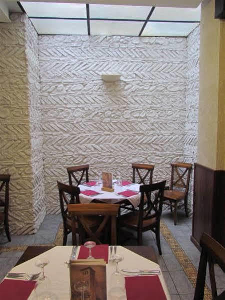 Hostal La Campana توليدو المظهر الخارجي الصورة